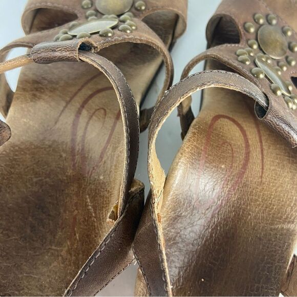 Aetrex Women’s Gladiator Sandals Comfort Brown Leather Embellished Size 36/ 6 - Picture 8 of 16